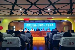 局法律人员从食堂场合消毒、就餐师生管控、食